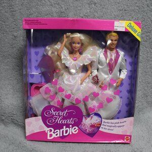 Secret Hearts Barbie & Ken Deluxe Gift Set #10929 Vintage 1993 New in Box